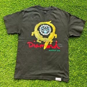 Diamond supply
Black red gold green
Medium